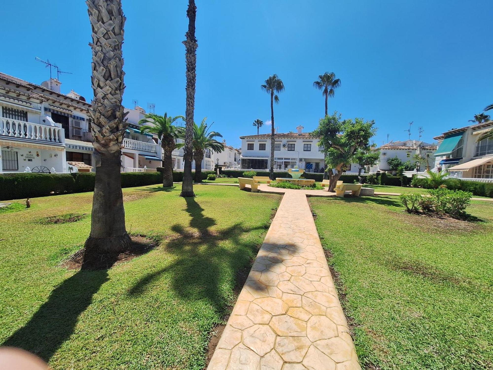 Bebi Casa Apartment Torrevieja Exterior photo